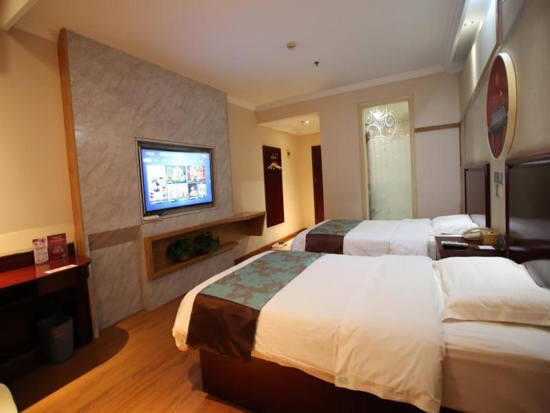 Greentree Inn Jiangsu Wuxi Yangjian Xihu Road Express Hotel Екстериор снимка
