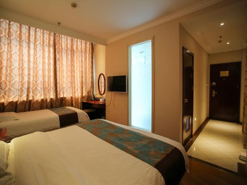 Greentree Inn Jiangsu Wuxi Yangjian Xihu Road Express Hotel Екстериор снимка