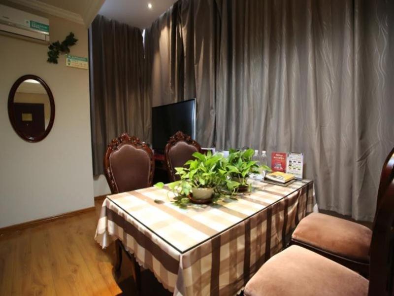 Greentree Inn Jiangsu Wuxi Yangjian Xihu Road Express Hotel Екстериор снимка