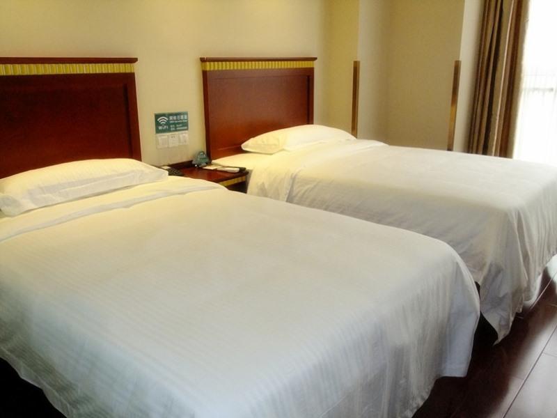 Greentree Inn Jiangsu Wuxi Yangjian Xihu Road Express Hotel Екстериор снимка