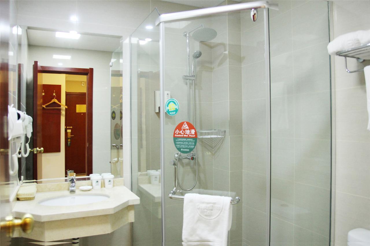 Greentree Inn Jiangsu Wuxi Yangjian Xihu Road Express Hotel Екстериор снимка