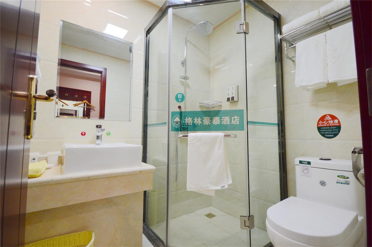 Greentree Inn Jiangsu Wuxi Yangjian Xihu Road Express Hotel Екстериор снимка