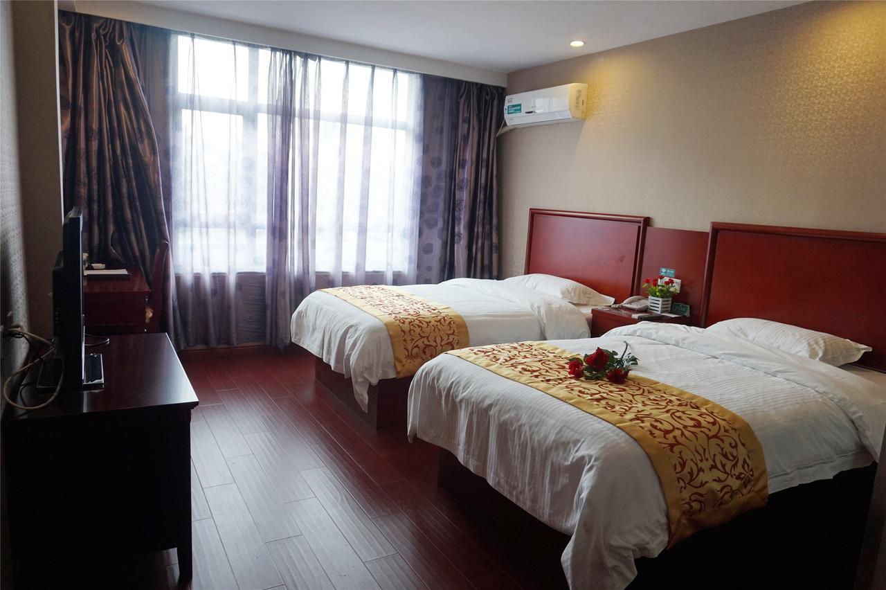 Greentree Inn Jiangsu Wuxi Yangjian Xihu Road Express Hotel Екстериор снимка