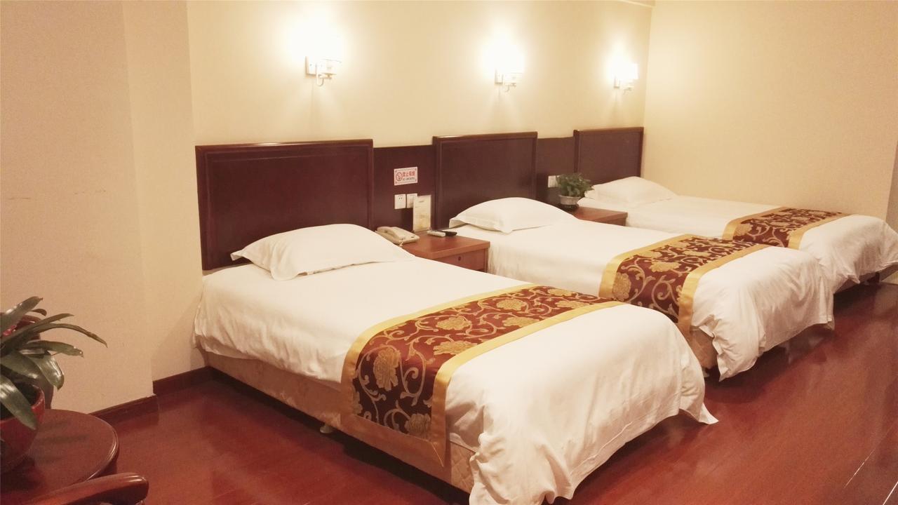 Greentree Inn Jiangsu Wuxi Yangjian Xihu Road Express Hotel Екстериор снимка